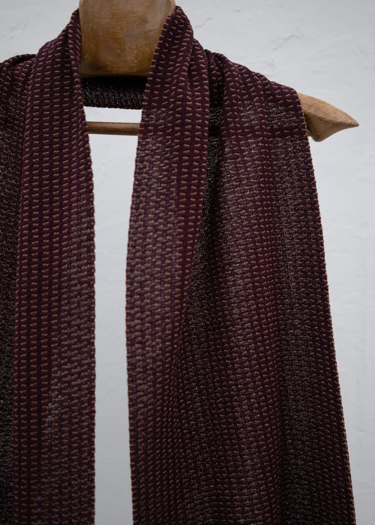 Taiga Takahashi LOT.015 STOLE BORDEAUX – VISION OF FASHION