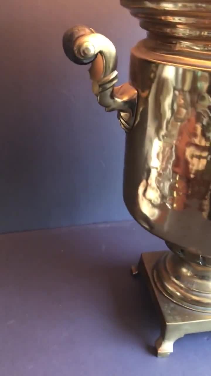 アンティーク、ロシア製真鍮サモワール テーブルランプ、シェード付き