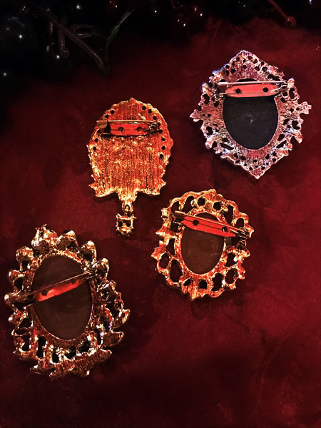 Antique design cameo style brooch カメオデザインブローチ淑女雑貨