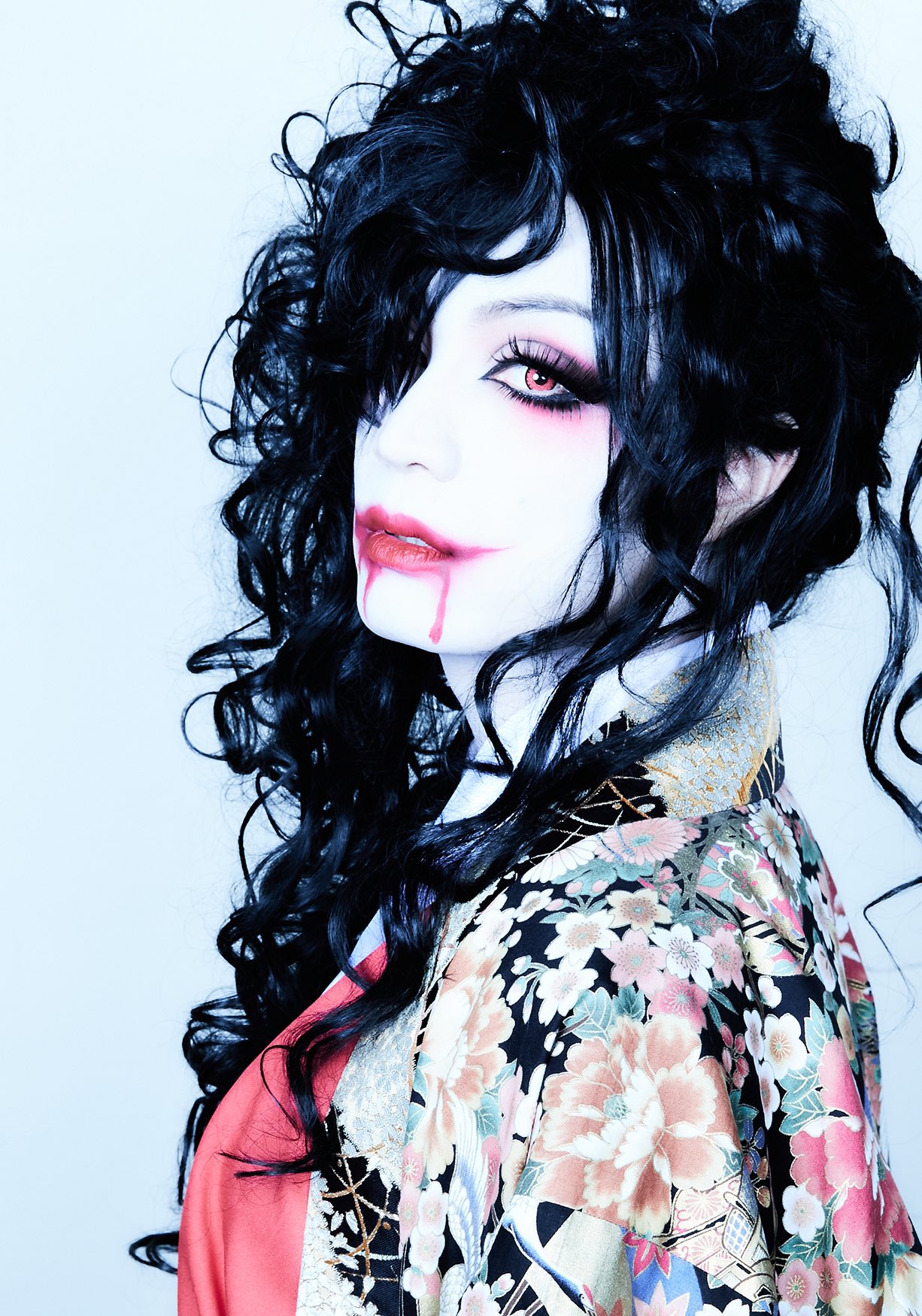 Kaya group photo for Hannya | vkgy (ブイケージ)