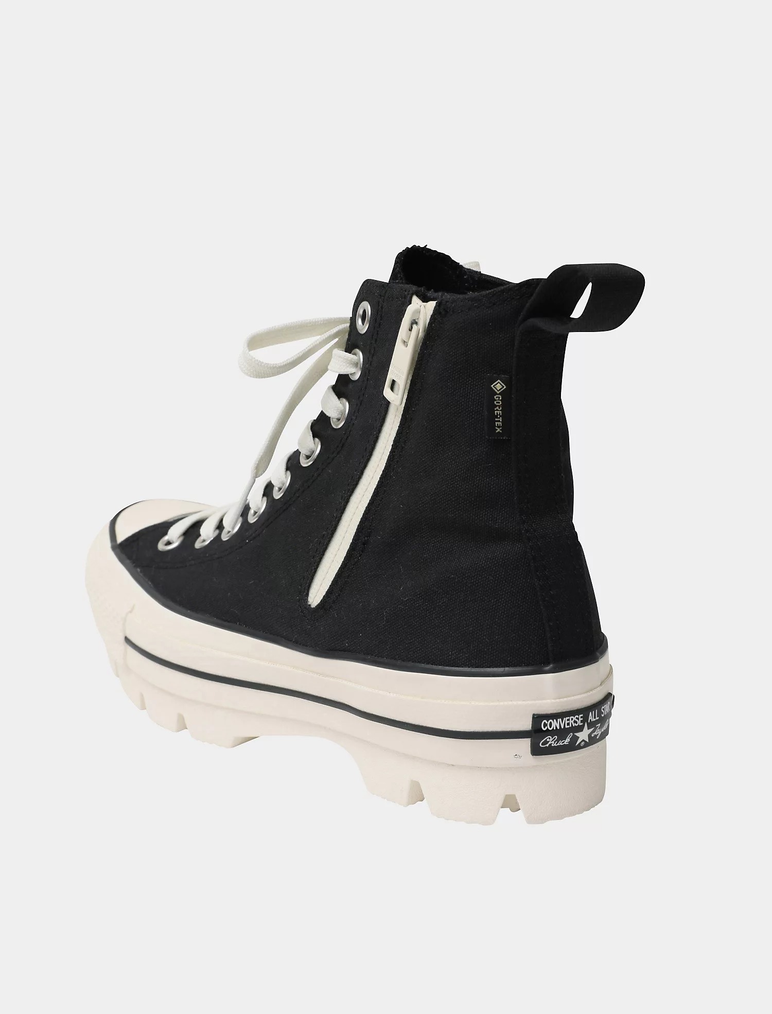 完売必至！／初コラボ「beautiful people x CONVERSE」のスニーカー