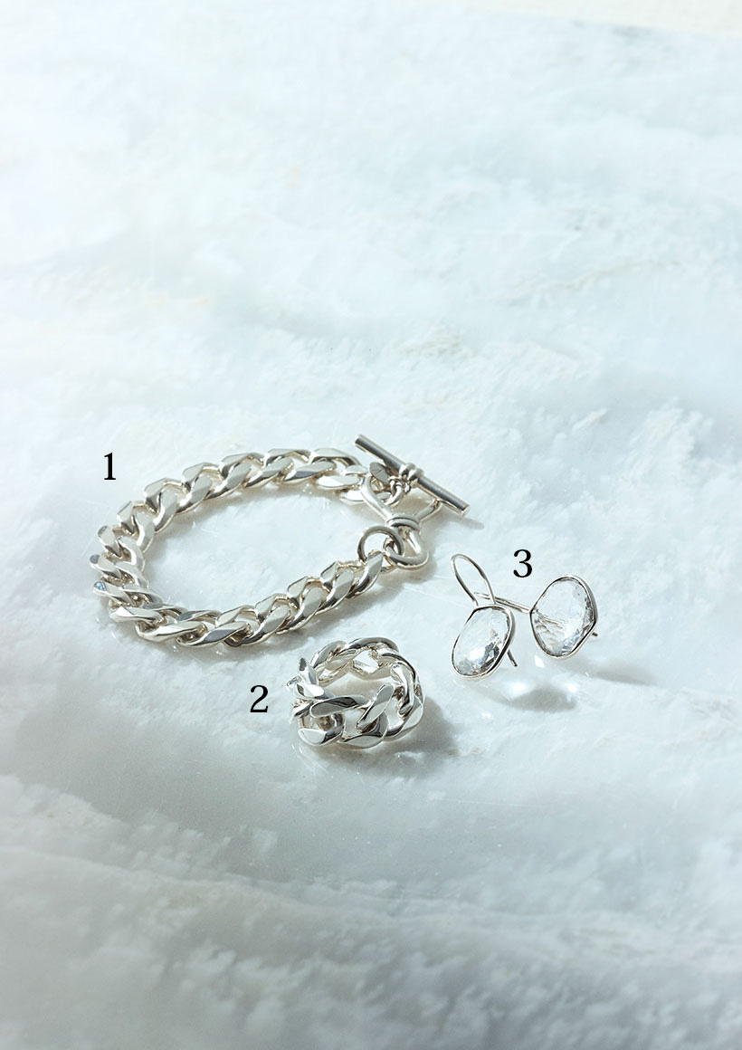 旬ブランドのシルバージュエリーを重ね付け♡ | HAPPY PLUS VOICE