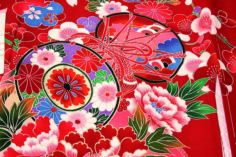 染め分けボカシ-日本製」 鼓柄 花模様 女児 産着 掛け着 七五三 お