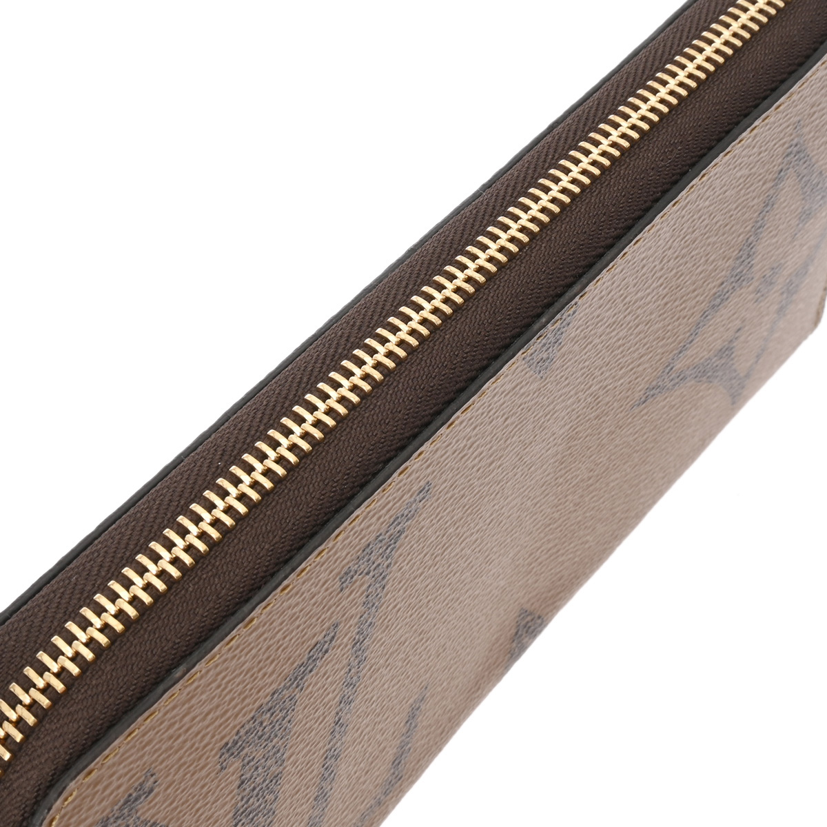 ルイ ヴィトン モノグラムジャイアントリバース ジッピーウォレット