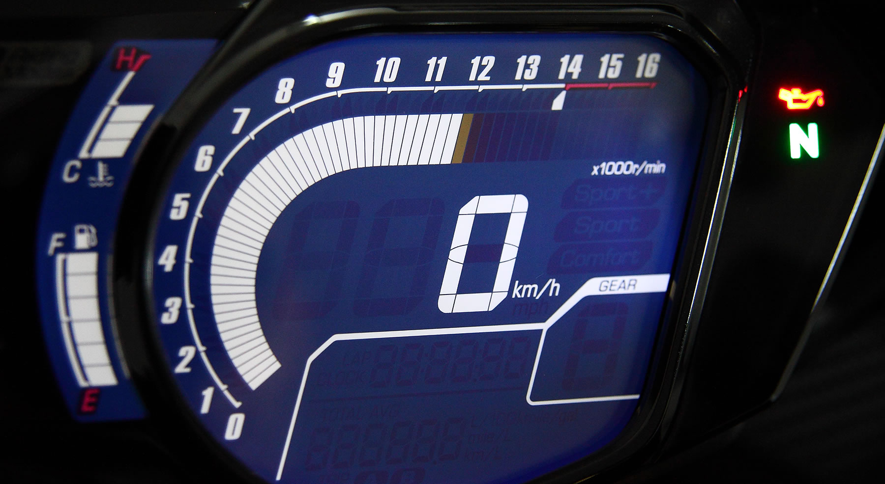 MC51 CBR250RR インプレッション3