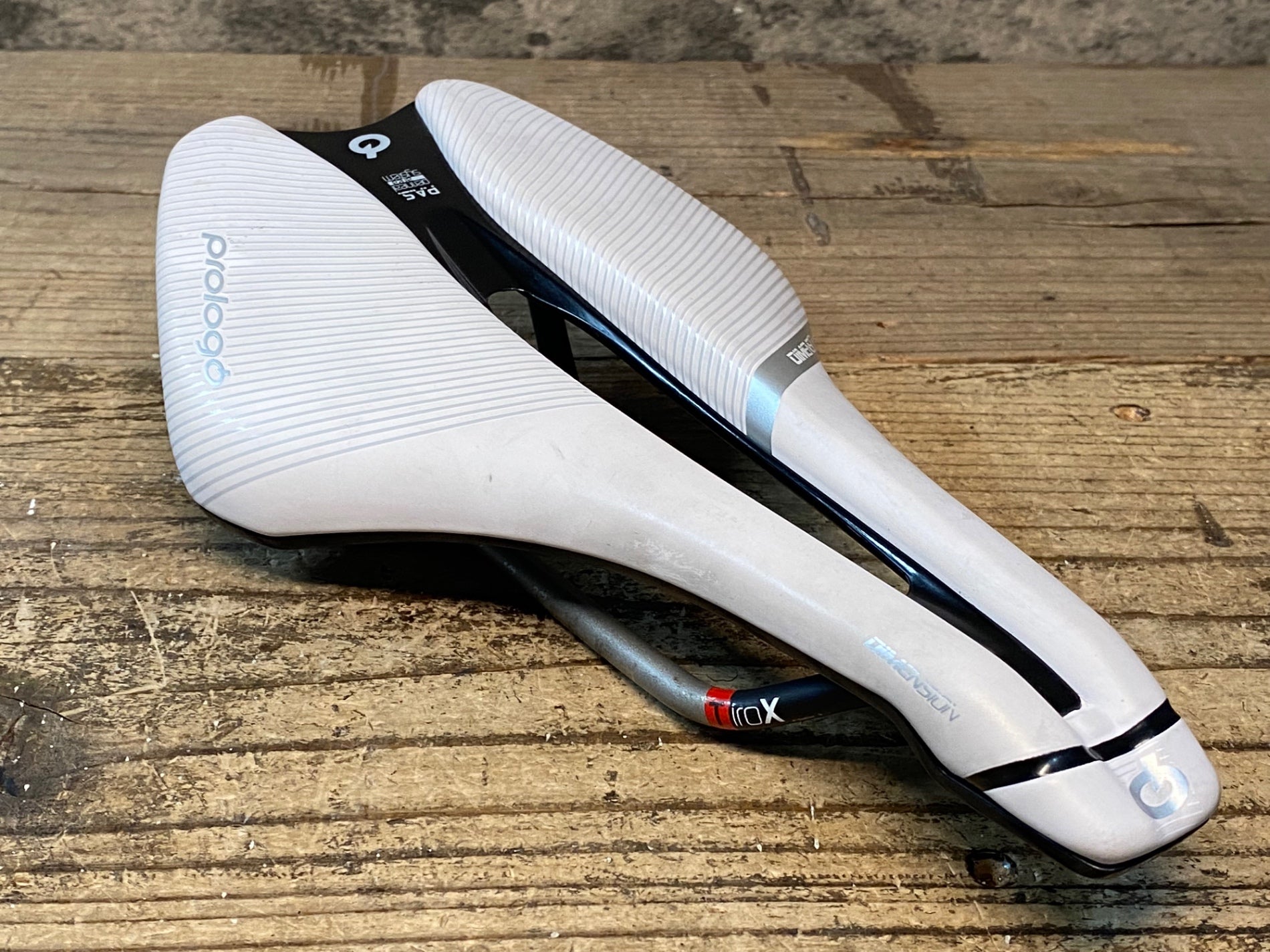 プロロゴ ディメンション R2 TIROX 143 White 新品 プロロゴ