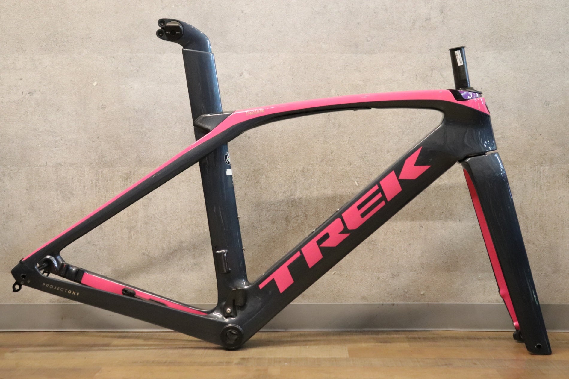 トレック TREK マドン MADONE SLR DISC P1 カーボン ロードバイク