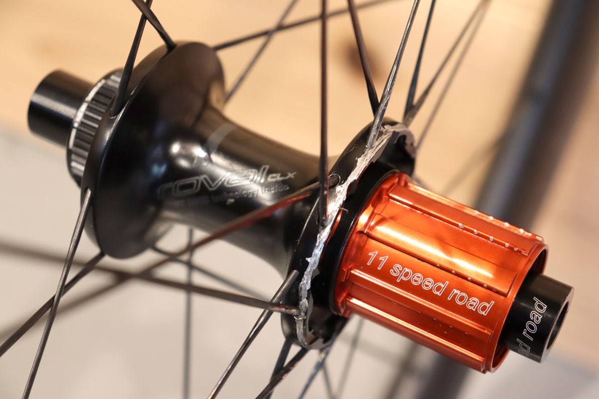 ロヴァール ROVAL RAPIDE CLX64 Disc カーボン ディスク ホイール