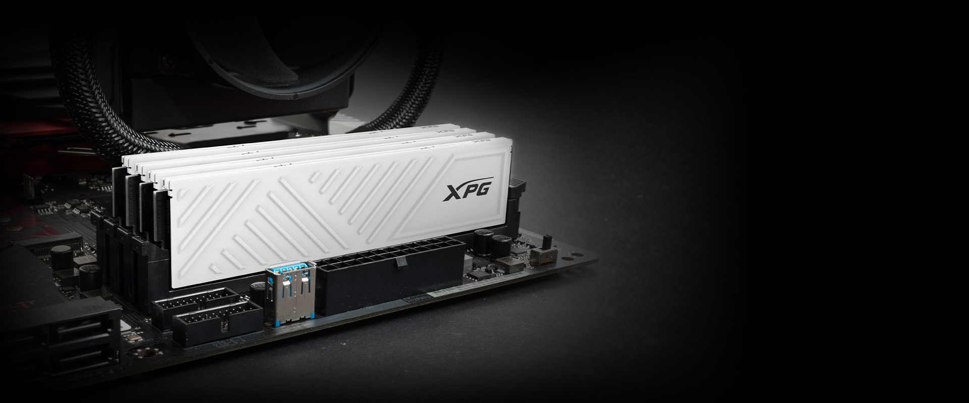 GAMMIX D35 DDR4 メモリ | XPG