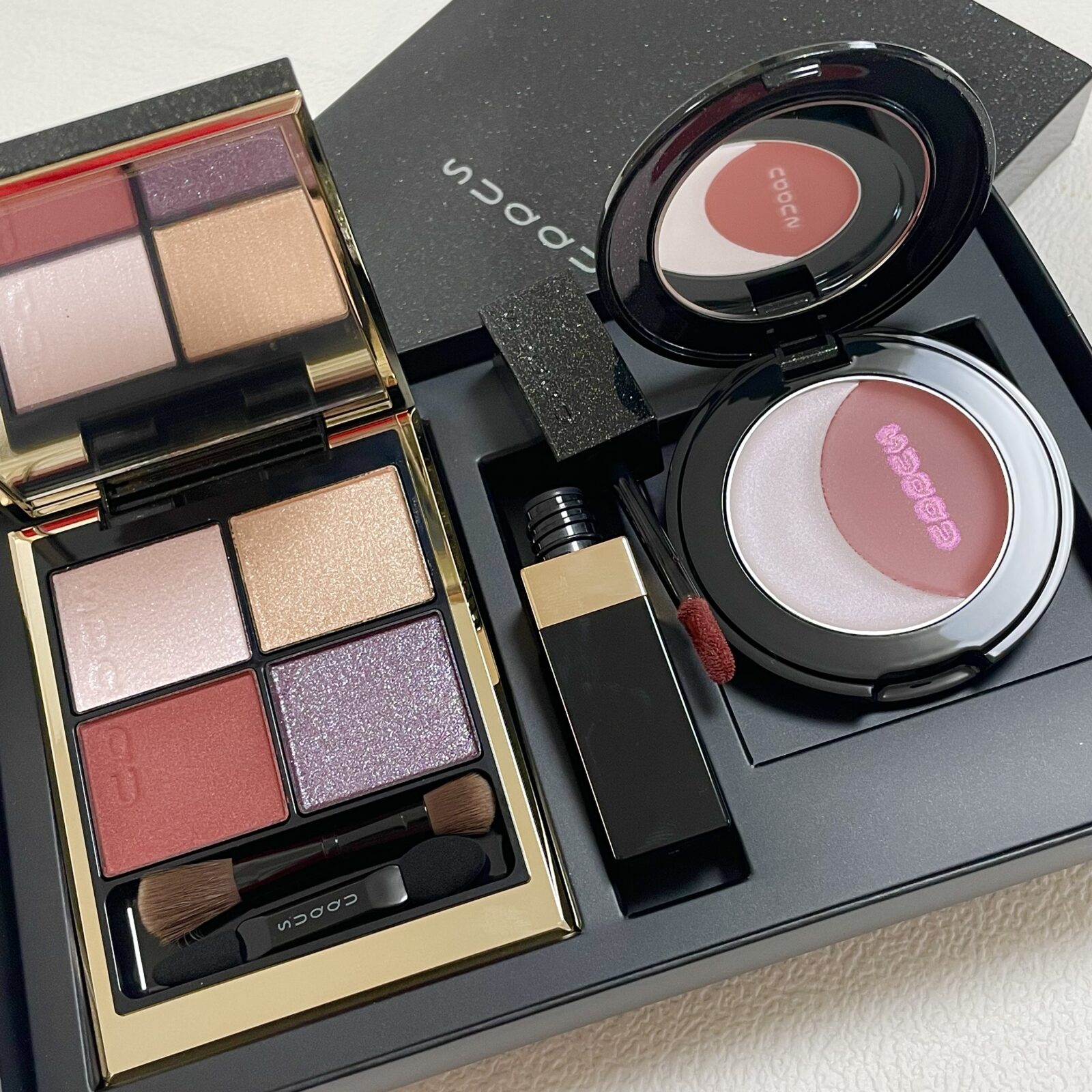 クリスマスコフレ【SUQQU】シグニチャー カラー アイズの限定アイ