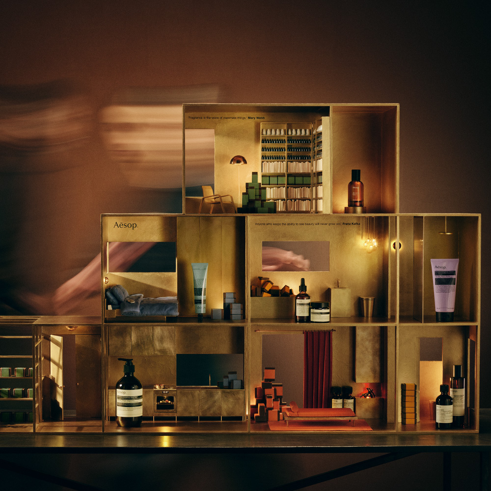 イソップ・クリスマスコフレ2025】10種のホリデーセットが登場！過去