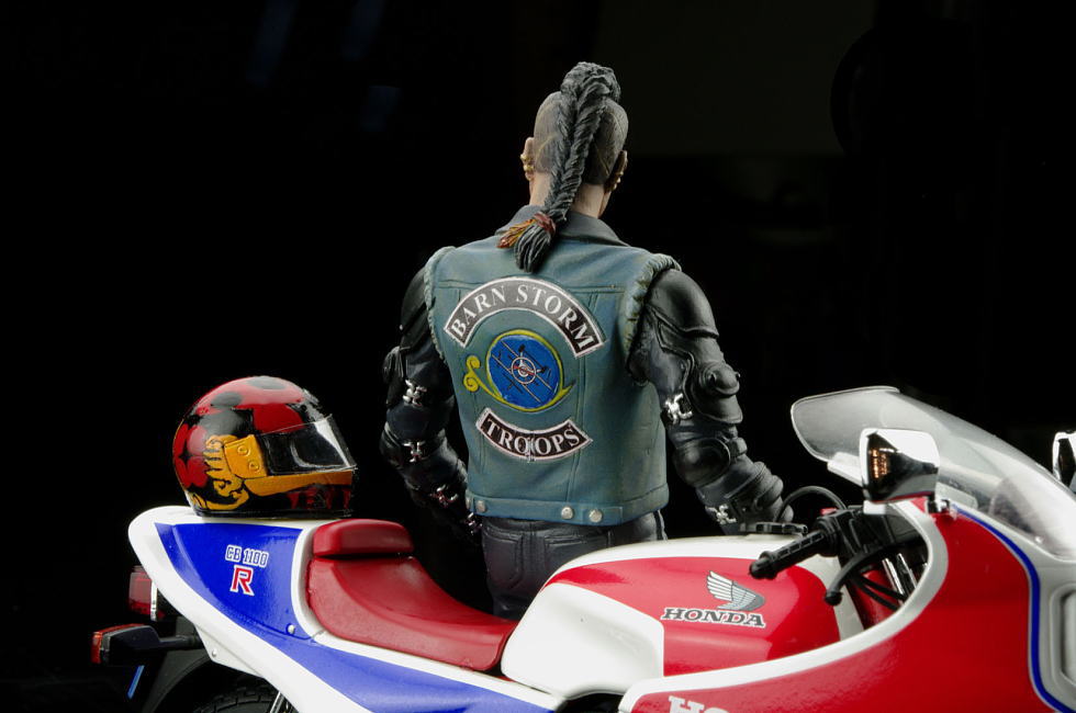 キリン モヒ＋CB1100R改 (フィギュア) - ホビーサーチ フィギュア