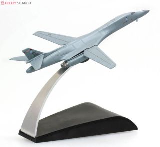 herpaロックウェル社アメリカ空軍B-1B爆撃機ランサー1⁄200 Herpa 完成