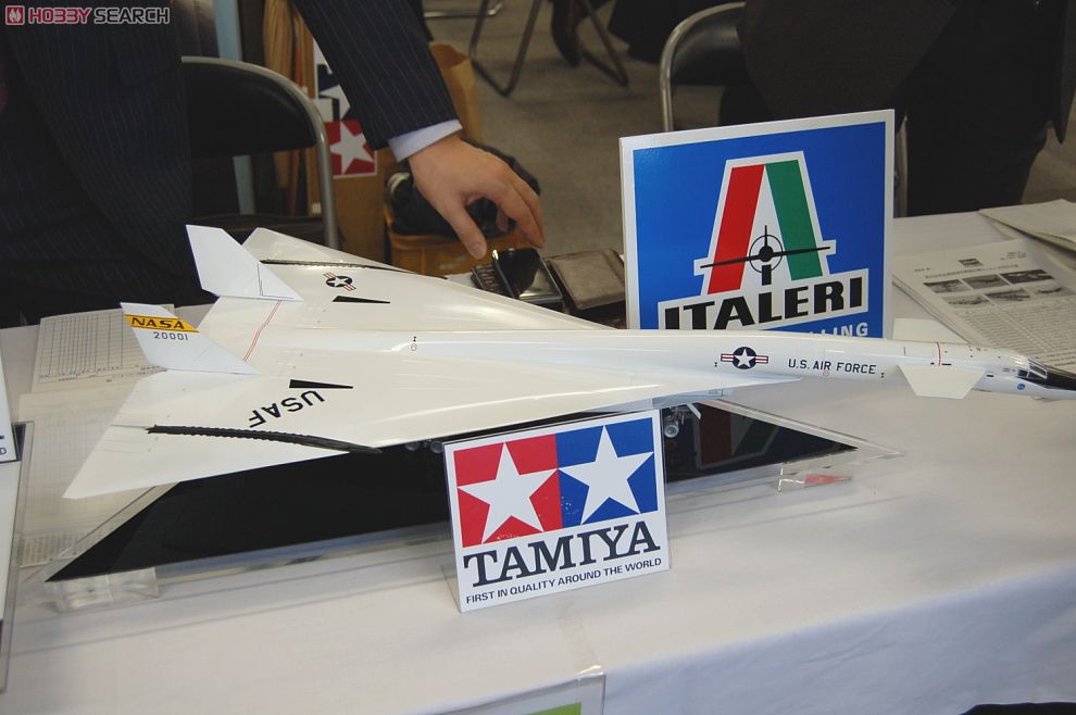 航空機・ヘリコプター ITALERI 1/72 No1282 XB-70 Valkyrie XB-70