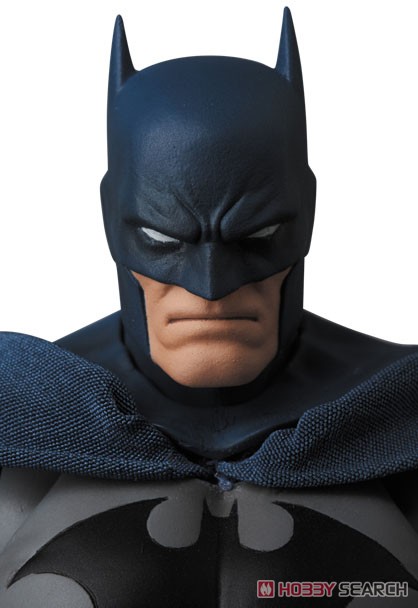 MAFEX No.105 BATMAN(バットマン) `HUSH` (完成品) - ホビーサーチ