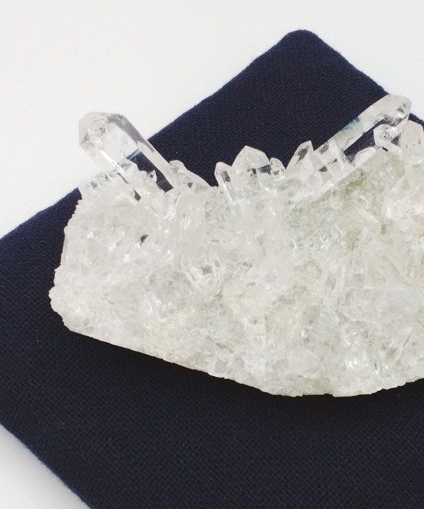 一点物】ヒマラヤ水晶クラスター(一点もの): 『岩座(いわくら)』公式通販