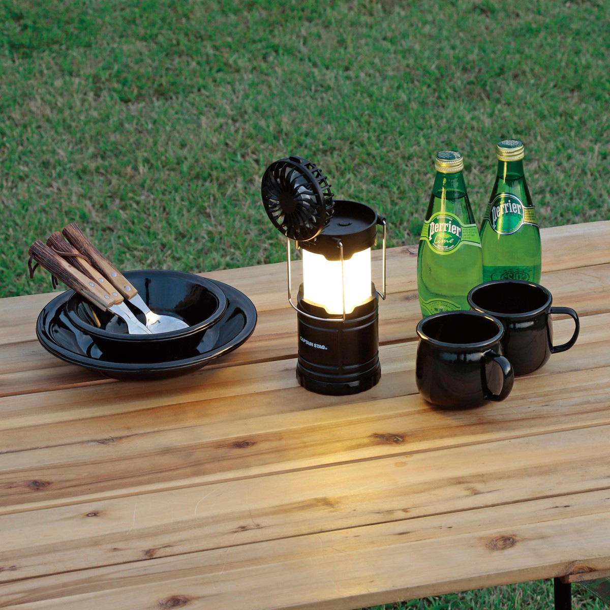 CS ファン付きCOBランタン（ブラック） - アウトドア・キャンプ用品