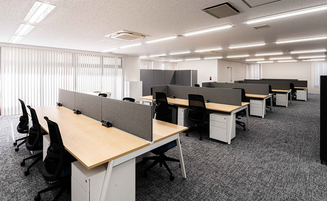 E-1027(E-1027 サイドテーブル） IXC SELECTION | カッシーナ・イクスシー