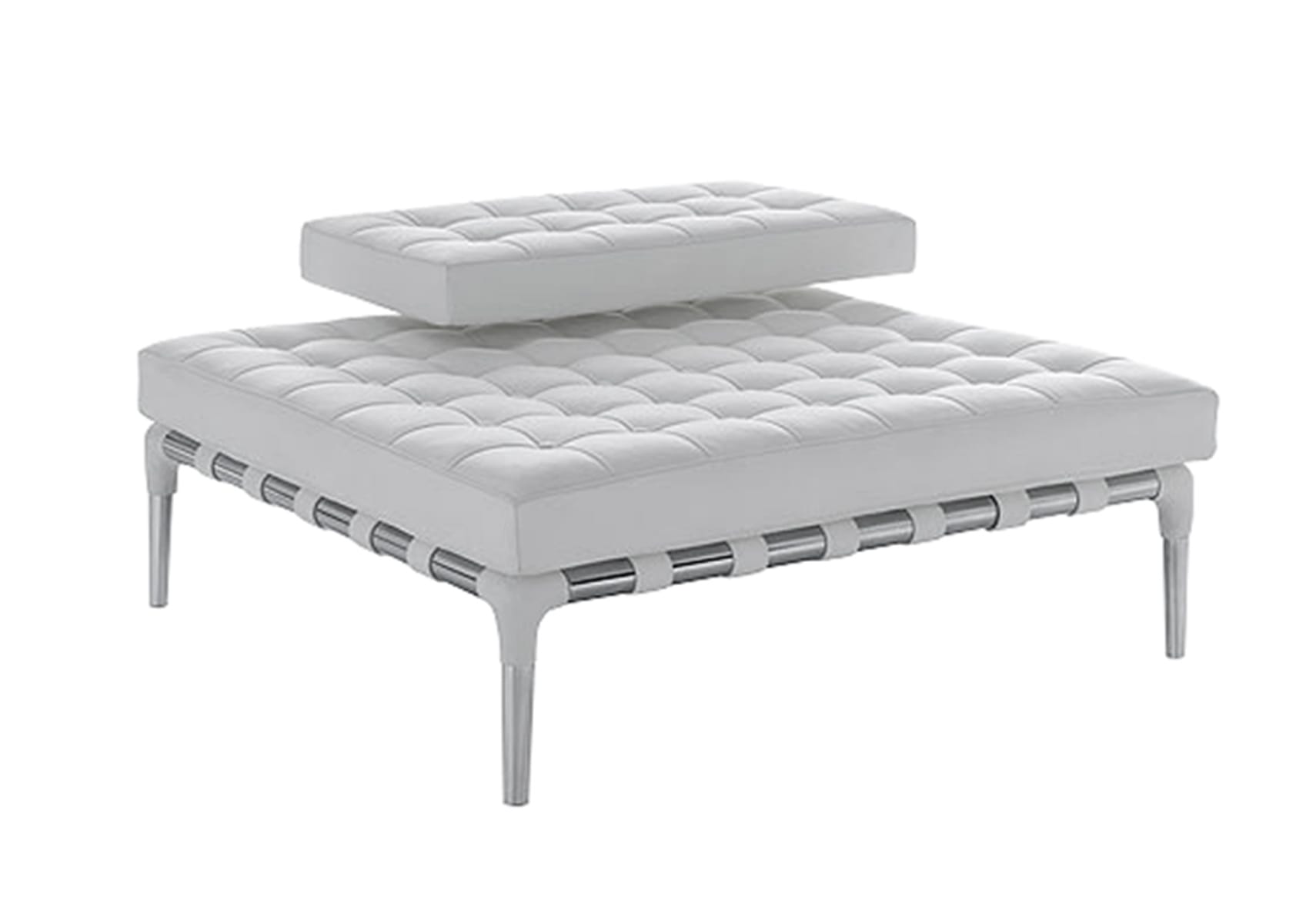 Cassina（カッシーナ）241-00 PRIVE オットマン 黒革（13X606