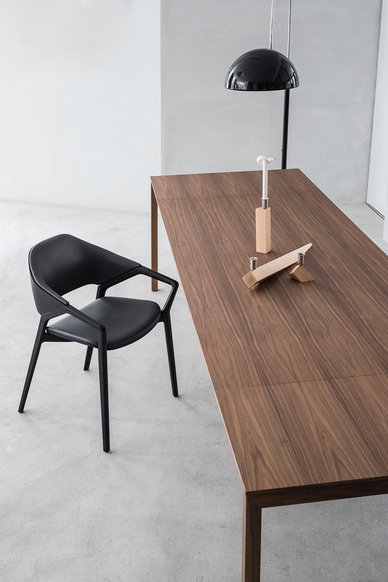 Cassina（カッシーナ）195 NAANナーン テーブル|カッシーナ