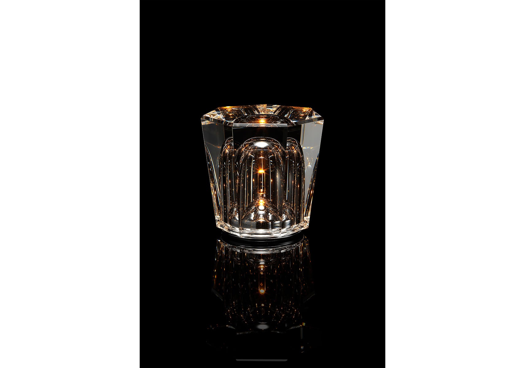 Ambientec - Xtal クリスタル コードレスランプ | カッシーナ