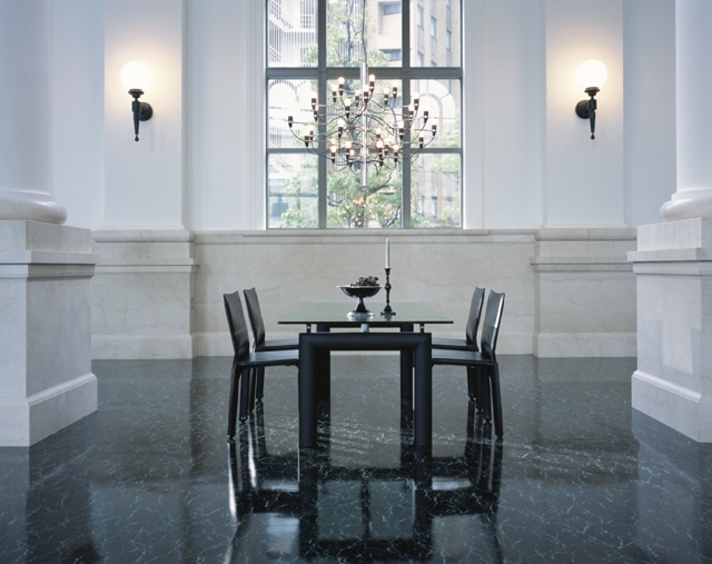 Cassina（カッシーナ）LC6テーブル|カッシーナ・イクスシー 公式