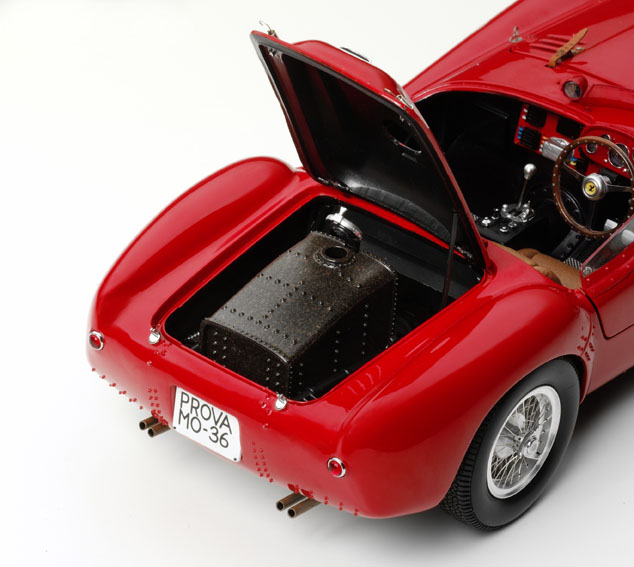 BBR 180003 FERRARI 375 PLUS #4 Winner Le Mans 1954 Gonzales