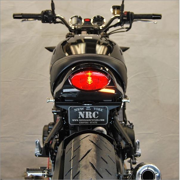 NRC製 Z900RS 用ウインカー内蔵フェンダーレス｜AxxL