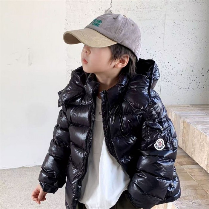 ブランド Moncler ダウンジャケット モンクレール 男の子 冬服 フード