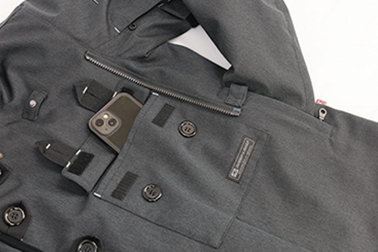 2WAYで使える！プリマロフトRダブルフェイスジャケットがライダーの新