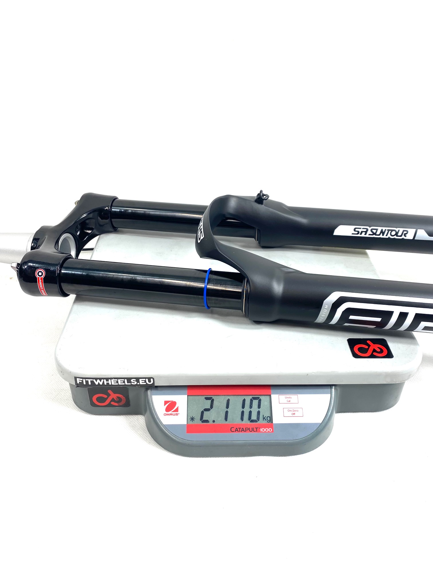 SR Suntour AION 27.5 160mm 15x100 Tapered shock absorber