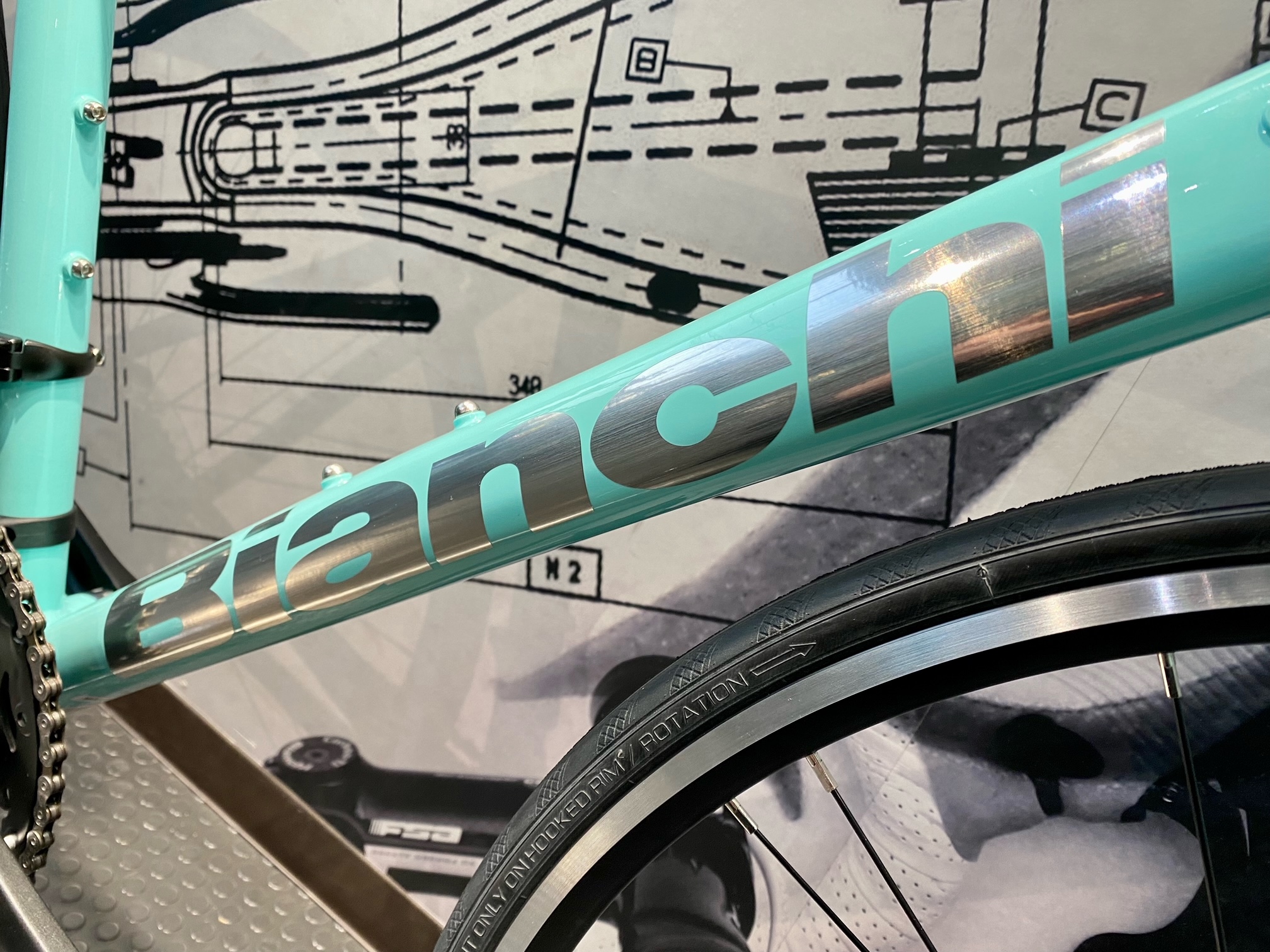 町田】VIA NIRONE7 MICROSHIFT - BIANCHI-STORE