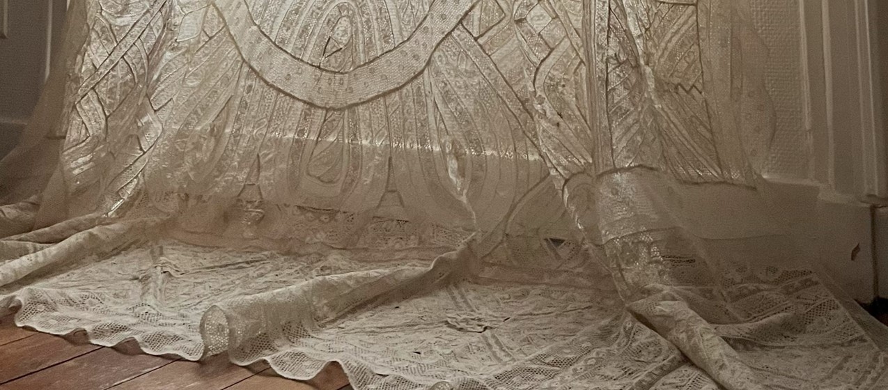 L1820 イギリスアンティークレースジャグカバー ガラスビーズ