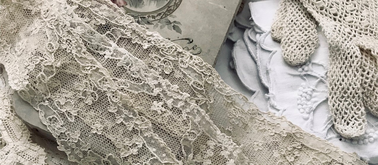 L2382 フランスアンティークレースクロス ハンドワークリネンフィレ