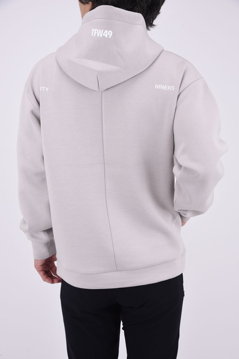 TFW49 - CARDBOARD MATERIAL HOODIE / ダンボールニット プルオーバー