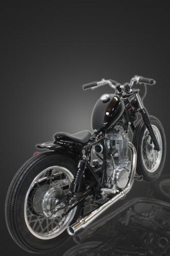 有限会社ガレージT&F / SR400 ピーナッツタンクKIT