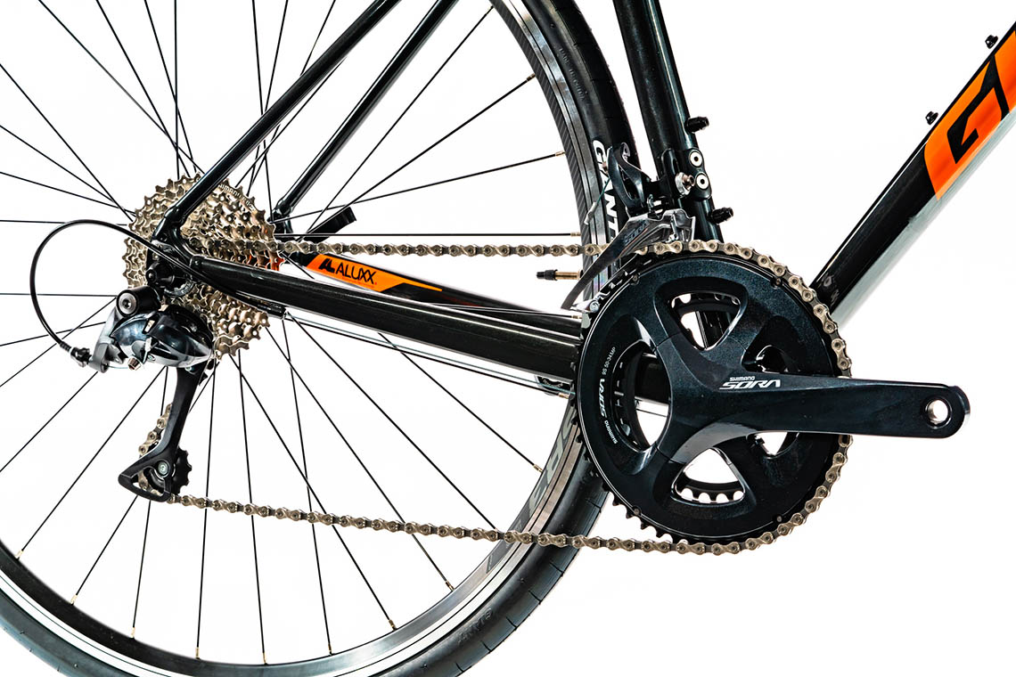 2020 GIANT Bicycles | CONTEND 1