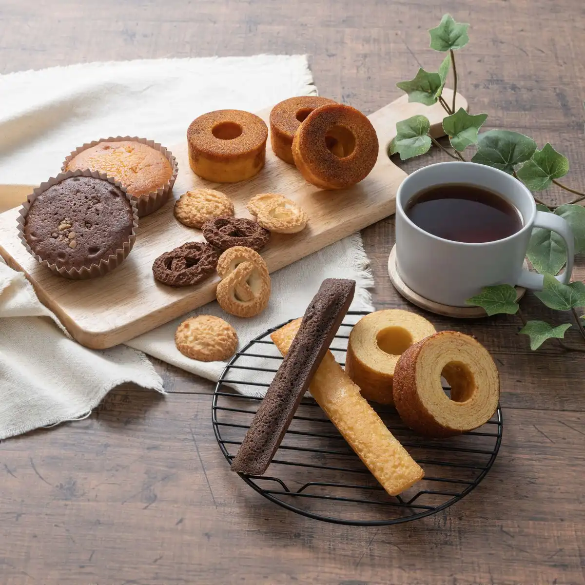 カフェタイム焼菓子セレクションE KTA-22A｜ギフトプラザオンライン