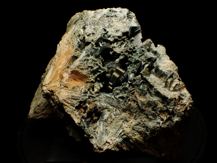 岐阜県柿野鉱山産 灰鉄輝石 (Hedenbergite / Japan) - 鉱物標本販売店