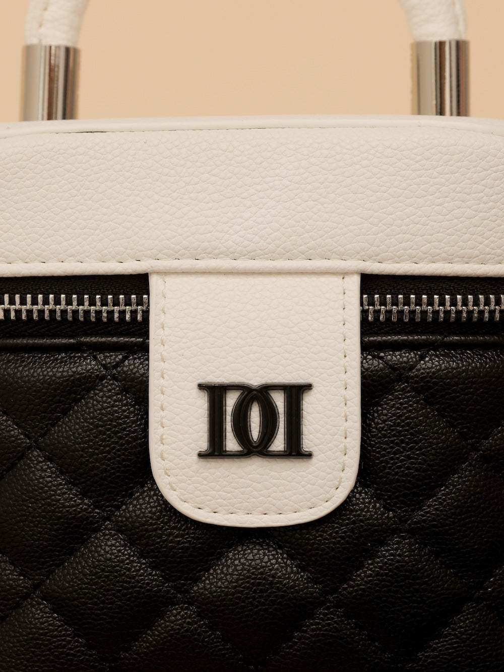 キャビアスキンスクエアミニバッグ – Darich (ダーリッチ)