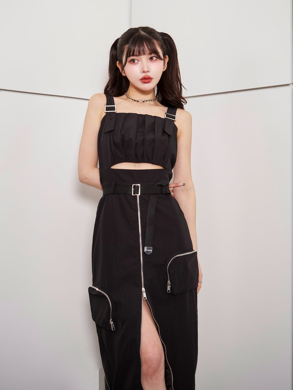 デザインナイロンロングワンピース – Darich (ダーリッチ)