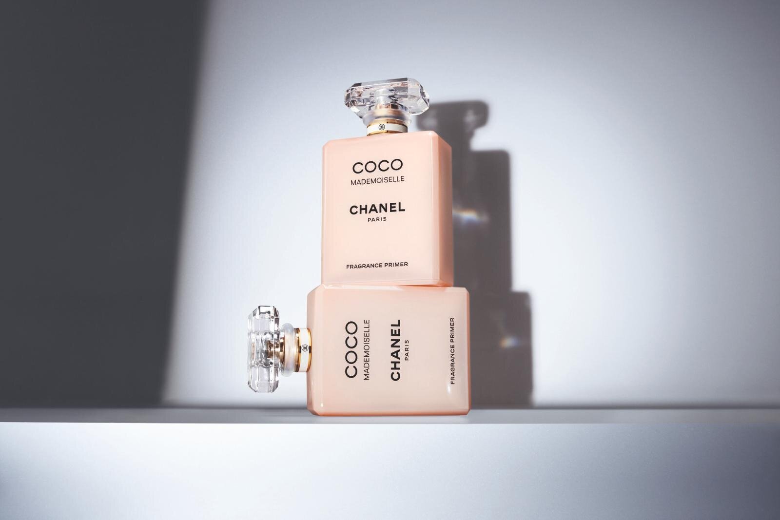 シャネル25年秋コスメ、“フレグランスの下地”として使う「ココ