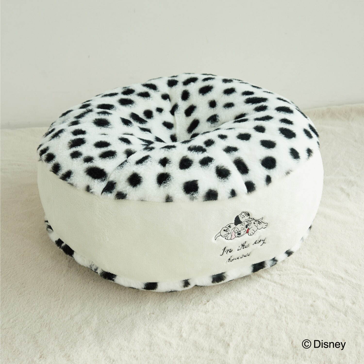 ロペピクニックから『101匹わんちゃん』のダルメシアン柄スカートや