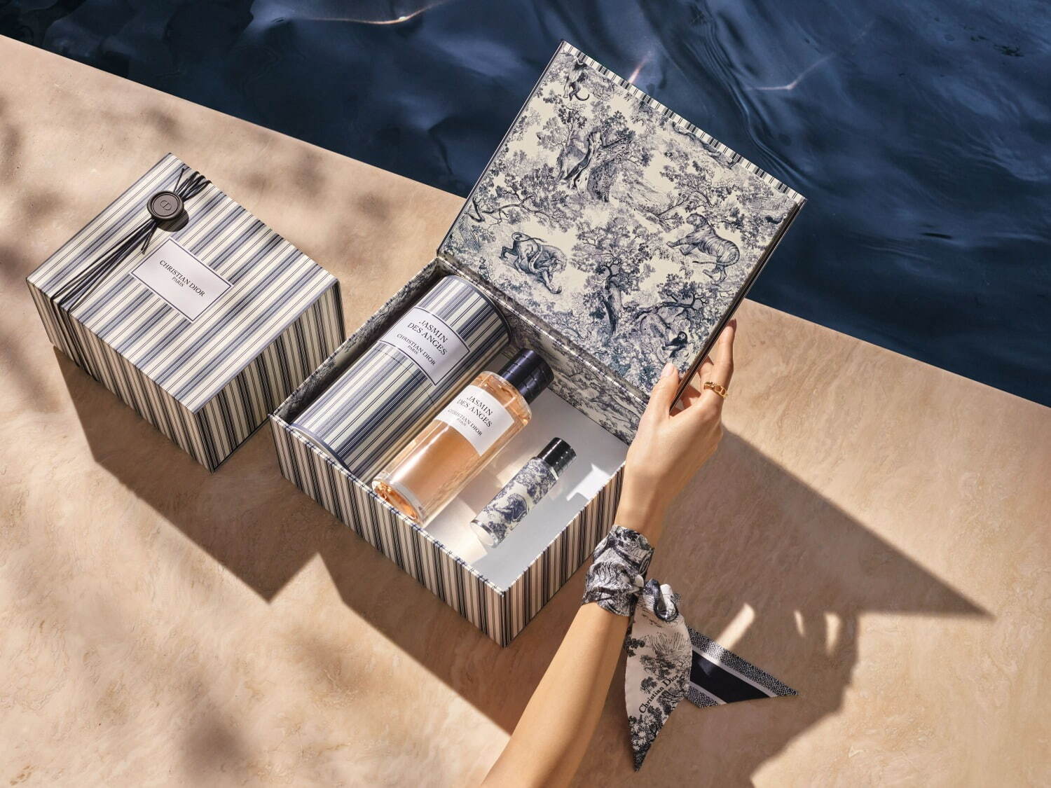 メゾン クリスチャン ディオール“南仏・リビエラ”着想のフレグランス