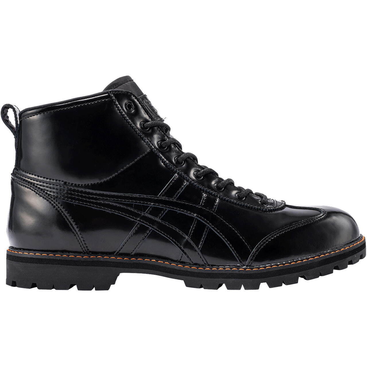 オニツカタイガー“スニーカー×ブーツ”のハイブリッドシューズ