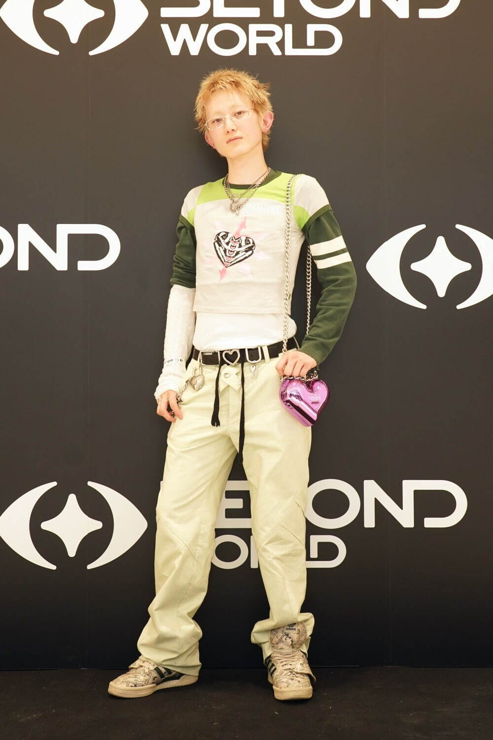 ジェレミー スコット(Jeremy Scott)着用 スナップ - ファッションプレス