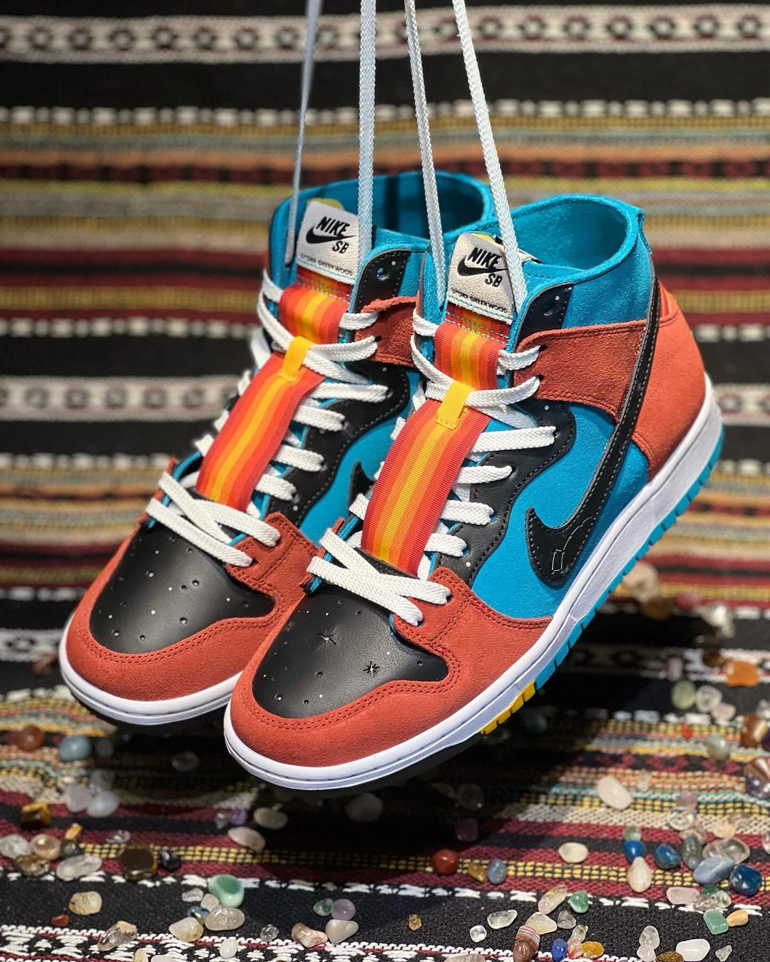2024年 6/1 発売】DiOrr Greenwood x NIKE SB DUNK HIGH (ディオール