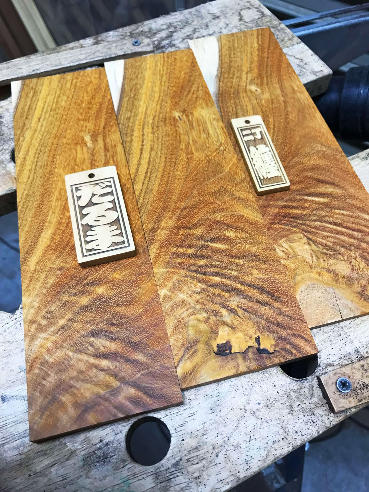 ペルナンブコ 極杢 威波勢（イナセ） 木札 pernambuco [四丁だるま]