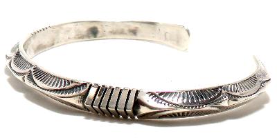 インディアンジュエリー シルバーブレスレット・バングル