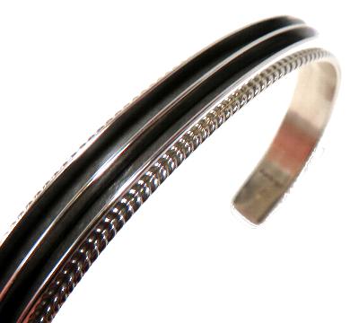 インディアンジュエリー ナバホ族ブレスレット・バングル